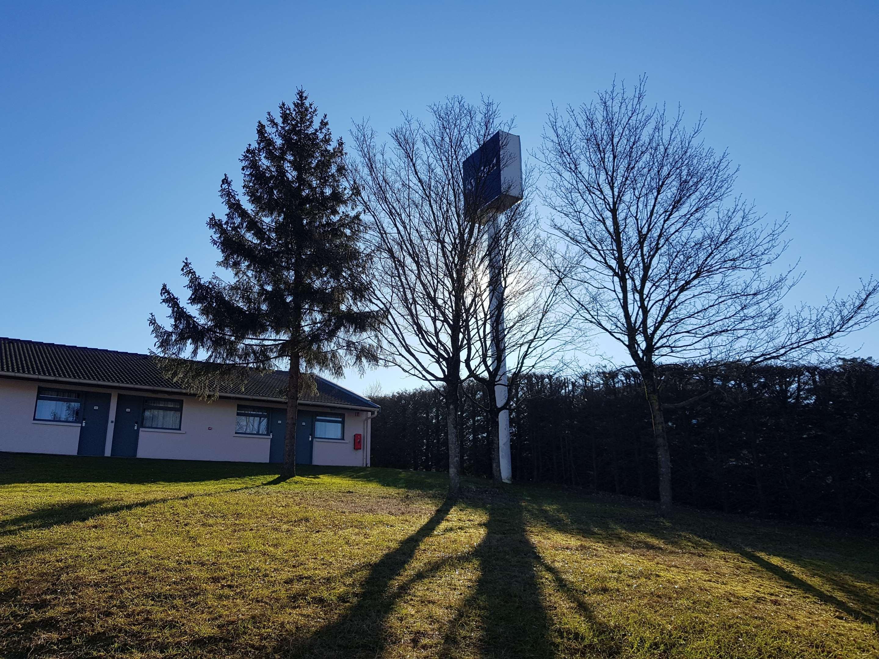 Kyriad Lyon Est - Saint Quentin Fallavier Saint-Quentin-Fallavier Exterior foto